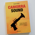 Copertina del volume Camorra Sound di Daniele Sanzone, edito da Magenes.